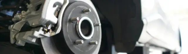 Disco de freno rayado: cómo identificar el problema y evitar accidentes