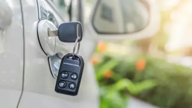 Sterownik centralnego zamka jaki wybrać - uniknij błędów przy wyborze