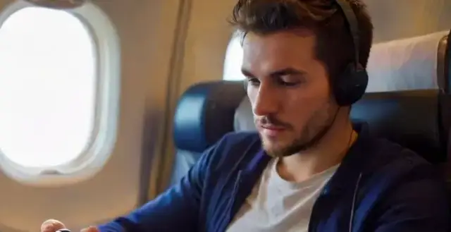 Najważniejsze wskazówki dotyczące grania w gry  online podczas podróży