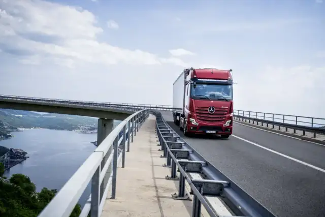 Jakie kary czekają za brak e-TOLL w ciężarówce? Sprawdź teraz!