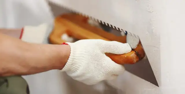 Jaki tynk silikonowy czy silikatowy - który wybór jest lepszy dla Ciebie?