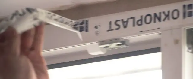 Jak usunąć folię z okien PVC i uniknąć zniszczeń krok po kroku