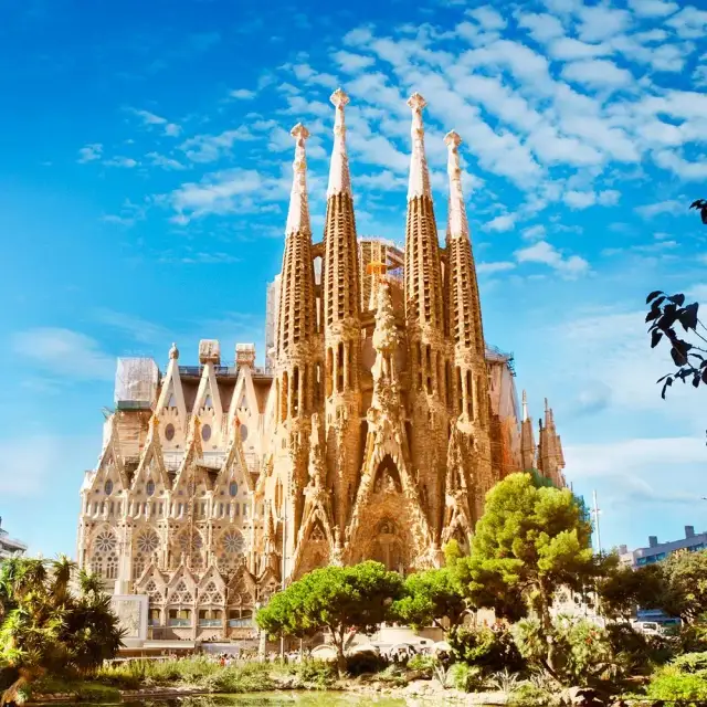 Najlepsze atrakcje Hiszpanii, które musisz zobaczyć – praktyczne porady i ciekawostki