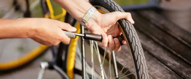 Jaka pompka do roweru – wybierz idealną dla swoich opon i stylu jazdy