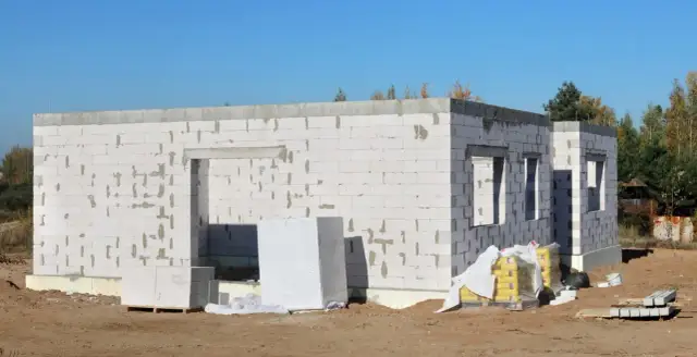 Ile kosztuje wylanie stropu? Sprawdź, co wpływa na cenę