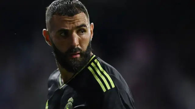 Czy Karim Benzema ma żonę? Oto zaskakujące szczegóły o jego życiu