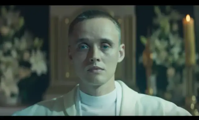 Film Boże Ciało - kontrowersyjny dramat o fałszywym księdzu