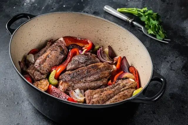 Jakie wino do baraniny? Odkryj idealne połączenia smakowe