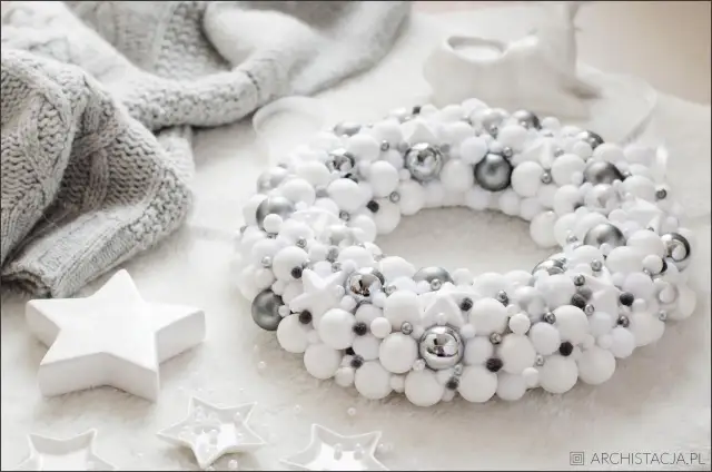 Jak zrobić wianek na styropianie - proste kroki i inspiracje na każdą okazję