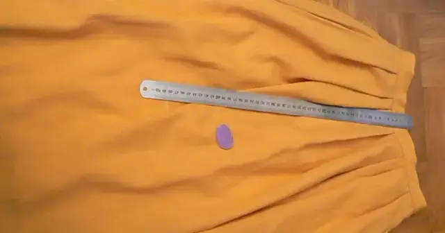 Jak skrócić spódnicę łatwo i szybko - proste metody i porady