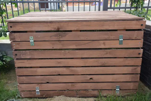 Jak zrobić skrzynię ogrodową drewnianą: materiały, kroki i porady