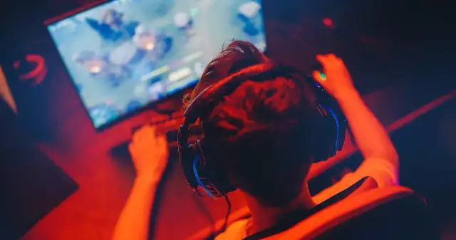 Jak pożyczyć grę na Steam i uniknąć problemów z udostępnianiem