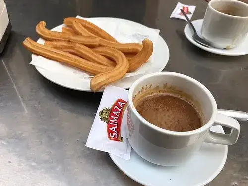 Los mejores churros en Huelva: delicias que no querrás perderte