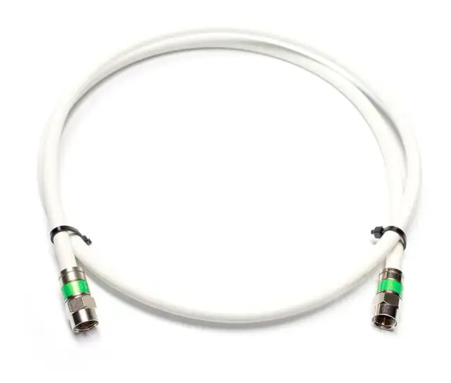 Kabel antenowy z końcówkami: jak wybrać najlepszy do TV?