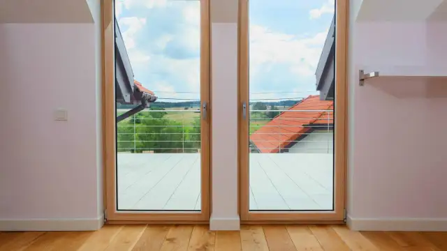 Ile kosztuje okno balkonowe? Ceny, które mogą Cię zaskoczyć