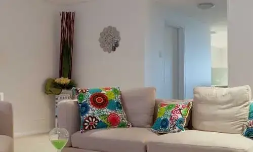 Jak zakleić dziurę w karton gipsie i uniknąć kosztownych błędów