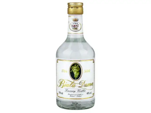 Biała dama wódka gdzie kupić - najlepsze miejsca i ceny w Polsce