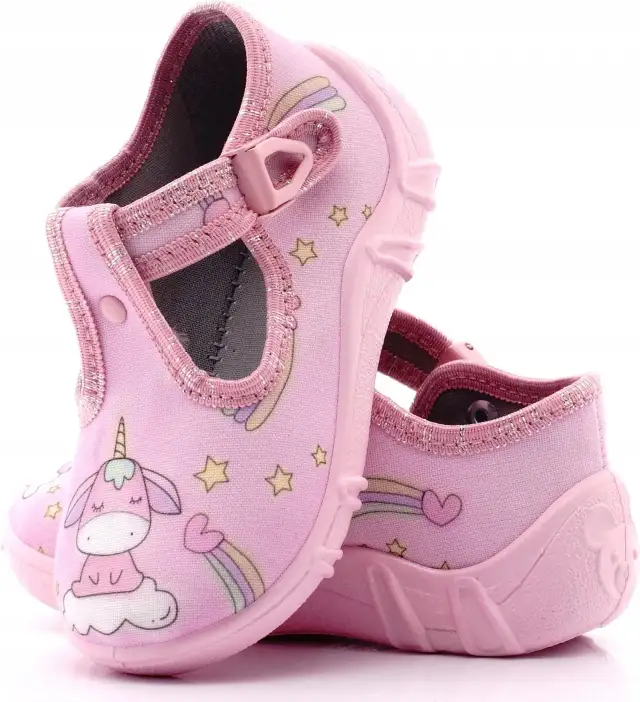 Jakie buty do żłobka wybrać, aby zapewnić komfort i bezpieczeństwo?