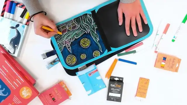 Czym zająć dziecko w podróży: sprawdzone pomysły na udaną zabawę