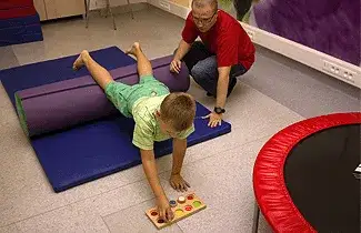 Gdzie na rehabilitację po udarze? Najlepsze ośrodki i formy terapii