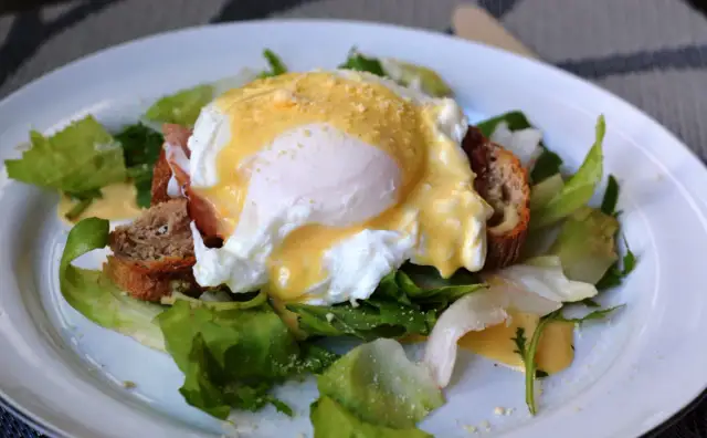 Najlepsze sosy do jajka w koszulce: przepisy, które zaskoczą