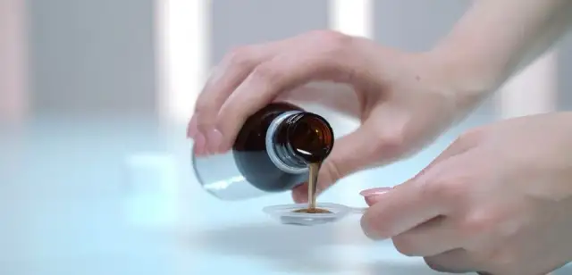 Jak prawidłowo zażywać Captopril? Dawkowanie, skutki uboczne i ważne porady