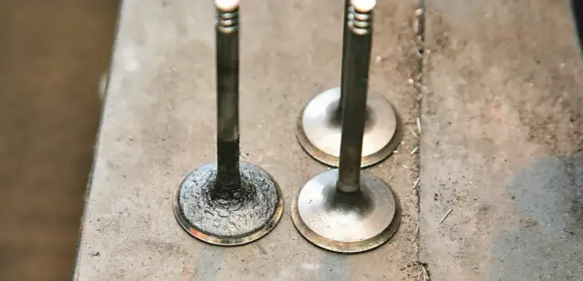 Niewyregulowane zawory objawy, które mogą zrujnować Twój silnik