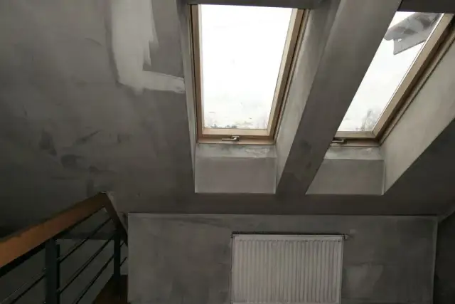 Dlaczego po pożarze nie warto samodzielnie zmywać sadzy?