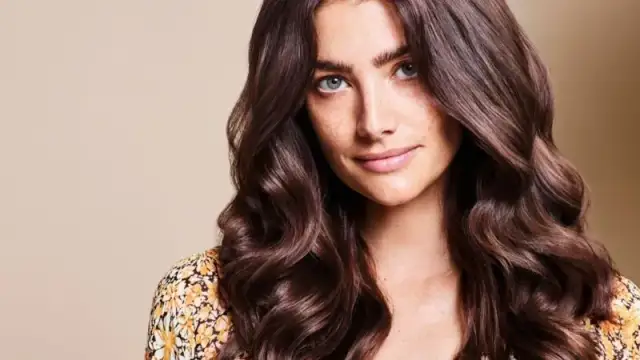 Czy olejek do włosów się spłukuje? Odkryj prawidłowe użycie oleju