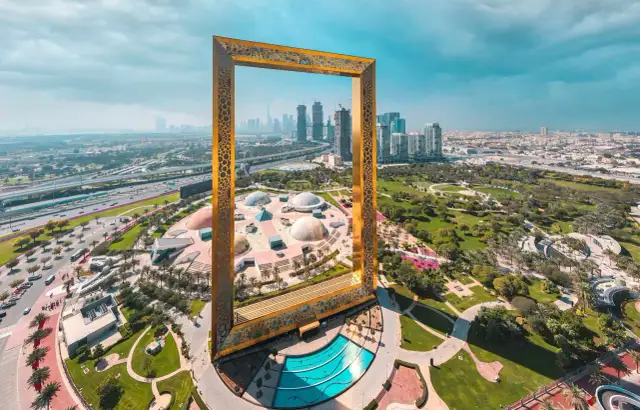 Najlepsze atrakcje w Dubaju, które musisz zobaczyć i przeżyć