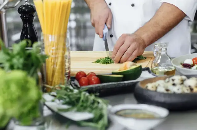 Dlaczego multicooker jest niezbędny w Twojej kuchni?