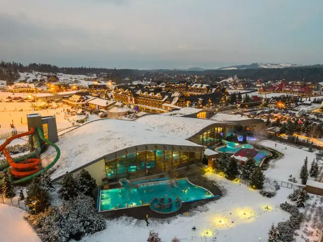 Gdzie z małym dzieckiem na ferie? Odkryj najlepsze miejsca na zimowe wakacje