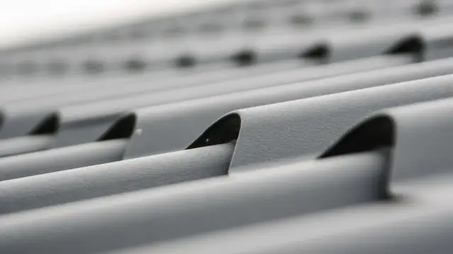 Czym pokryć dach altany? Poznaj najlepsze materiały i ich koszty