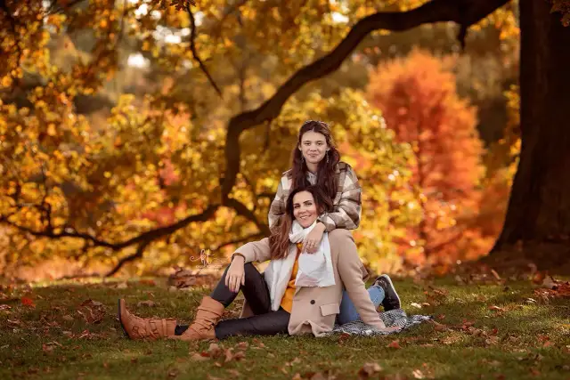 Kreatywne pomysły na jesienną sesję zdjęciową: 5 inspiracji