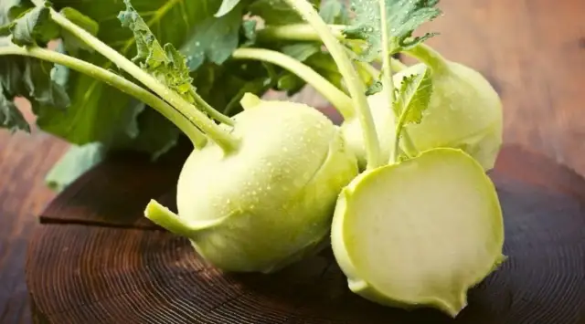 Jak łatwo zrobić strój kalarepy – prosty poradnik krok po kroku z materiałami