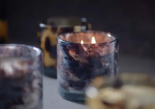 Jak palić świece sojowe, aby uniknąć błędów i cieszyć się aromatem