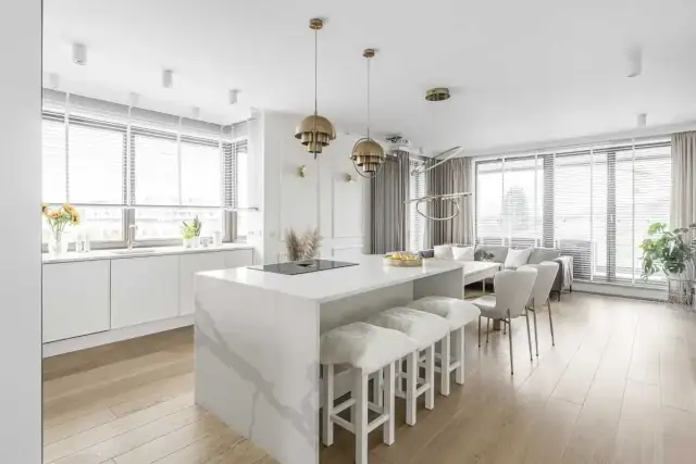 Jak przedzielić kuchnię z salonem - kreatywne pomysły na podział przestrzeni