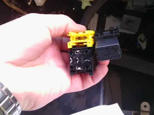 Nie działa podgrzewanie fotela peugeot 508? Sprawdź najczęstsze przyczyny