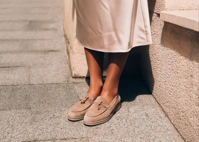 Mokasyny damskie są modne – odkryj najnowsze trendy i stylizacje