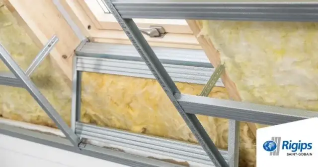 Jak obudować okno dachowe krok po kroku – praktyczne porady i wskazówki