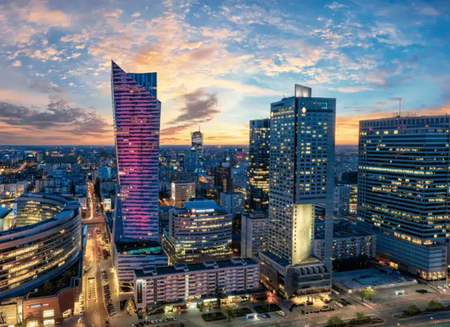 Warszawa atrakcje, które zaskoczą każdego turystę i warto zobaczyć