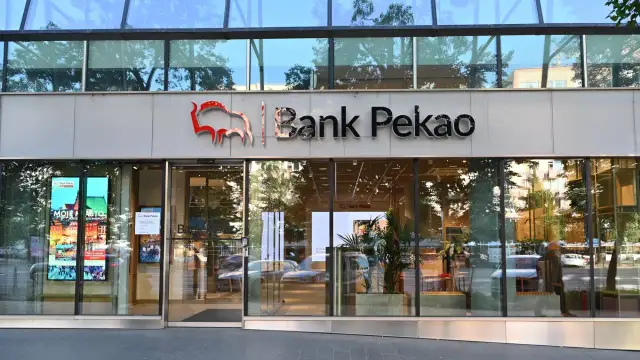 Ile trwa zaksięgowanie przelewu Pekao? Sprawdź, by uniknąć opóźnień