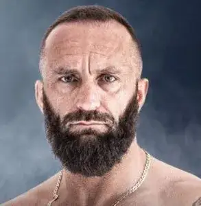 Dawid Załęcki - wiek, biografia i kariera kontrowersyjnego freak fightera