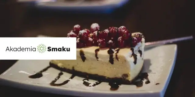 Ile piec sernik w 150 stopniach, aby uzyskać idealną konsystencję?