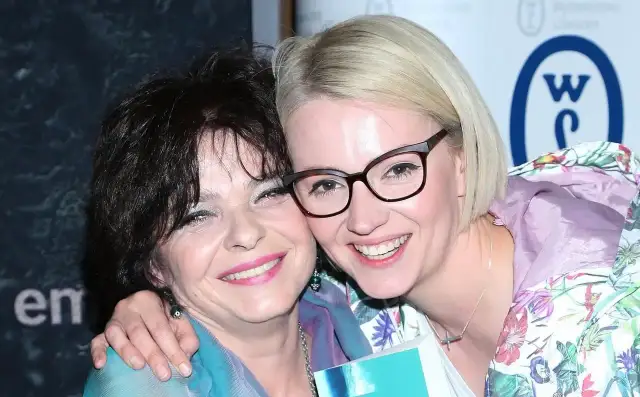 Katarzyna Grochola ile ma dzieci? Zaskakujące fakty o jej rodzinie