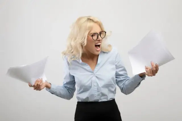 Zły stan psychiczny objawy: jak je rozpoznać i co z nimi zrobić