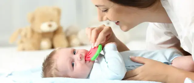 Ile trzeba być zatrudnionym, żeby dostać macierzyński? Sprawdź wymagania