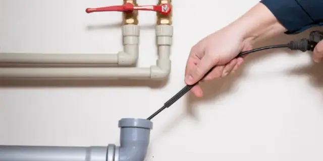 Skuteczne sposoby na udrożnienie rur centralnego ogrzewania - poradnik domowy