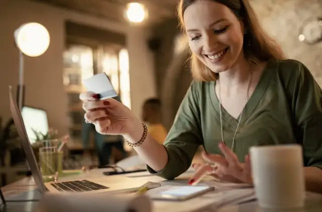 Zarządzanie budżetem: proste triki i zasady dla gier na platformach rozrywkowych