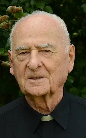 Co oznacza ksiądz rezydent i jaką rolę pełni w Kościele katolickim